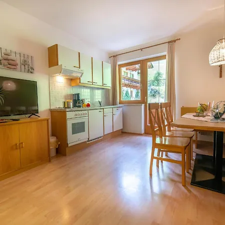 Neustift Near Stubai Lift, Cleaning Included Appartamento *