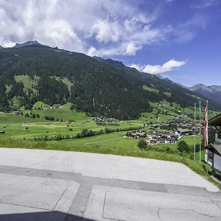 Neustift Near Stubai Lift, Cleaning Included Appartamento