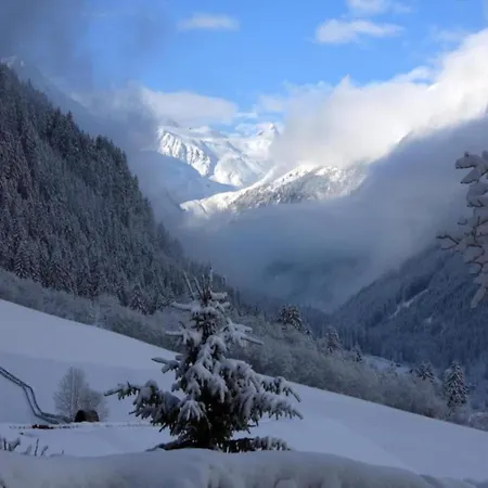Neustift Near Stubai Lift, Cleaning Included Appartamento